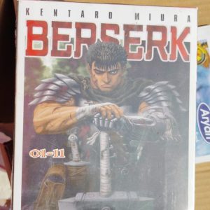 Berserk Volume 1 to 11 - Box set